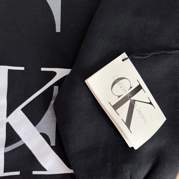 [NWT] Calvin Klein cropped oversized Crewneck Sweater vintage style | Size S - Picture 5 of 5